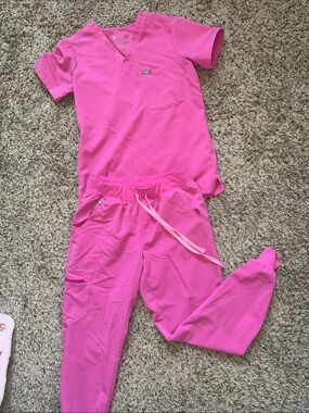 Figs Kids Bright Pink Two-Piece Pajama Set